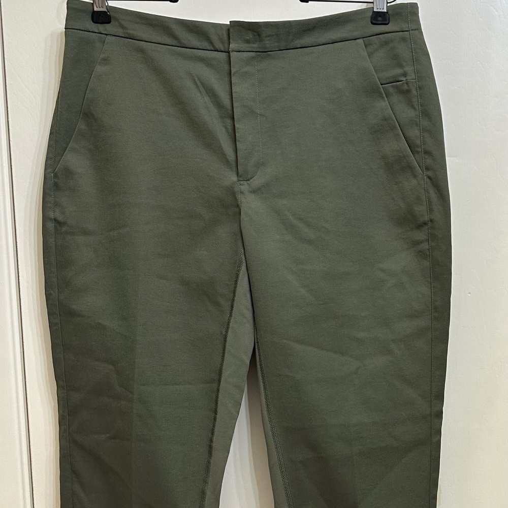 Lululemon Olive Green Tapered Pants SZ 8